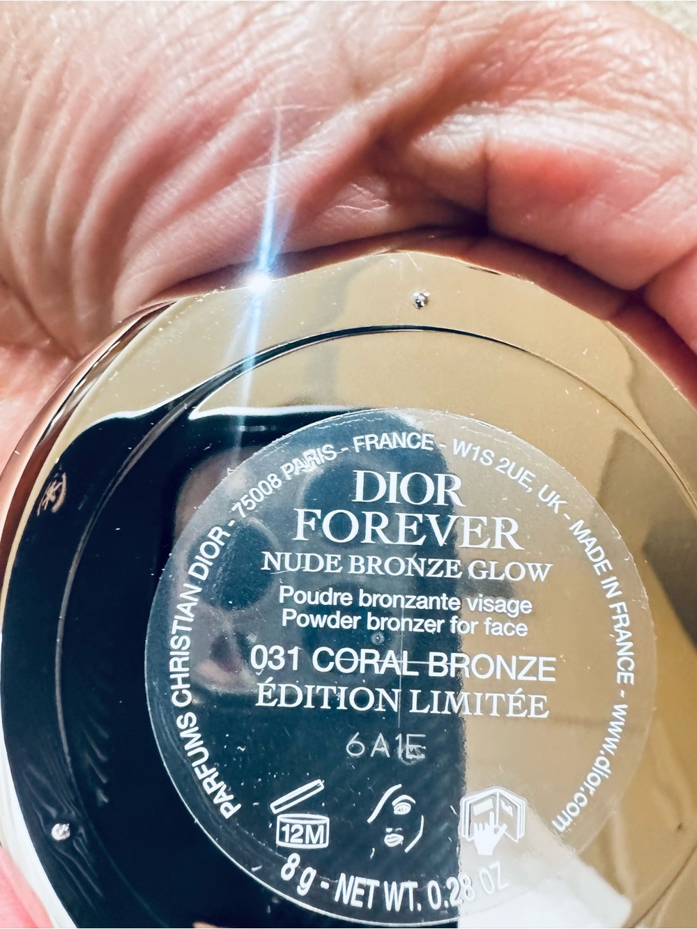 Dior White Daisy Embossed Compact with Red Ladybug Accent coral bronze - Picture 5 of 13